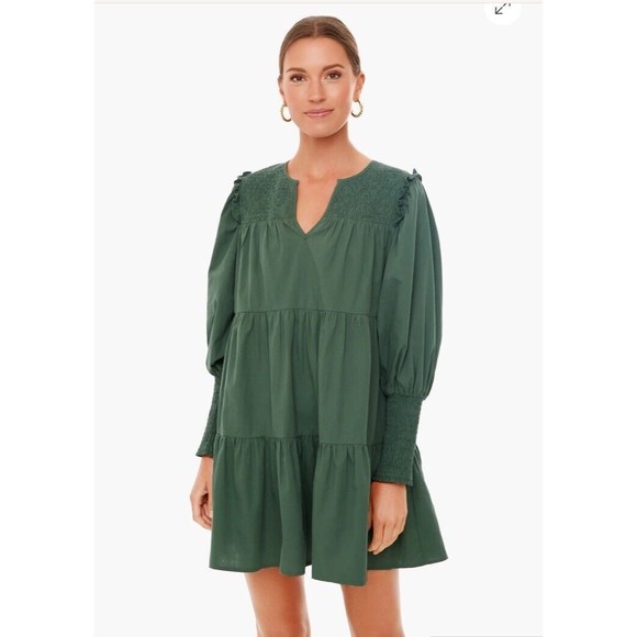 Tuckernuck Pomander Place Smocked Dress Womens Size XS Tiered Long Sleeve Green - Picture 14 of 14